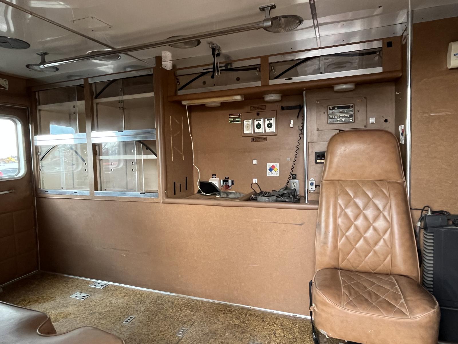 ./imagenes/INVOICE/2019/1948/FORD E350 (8).JPG